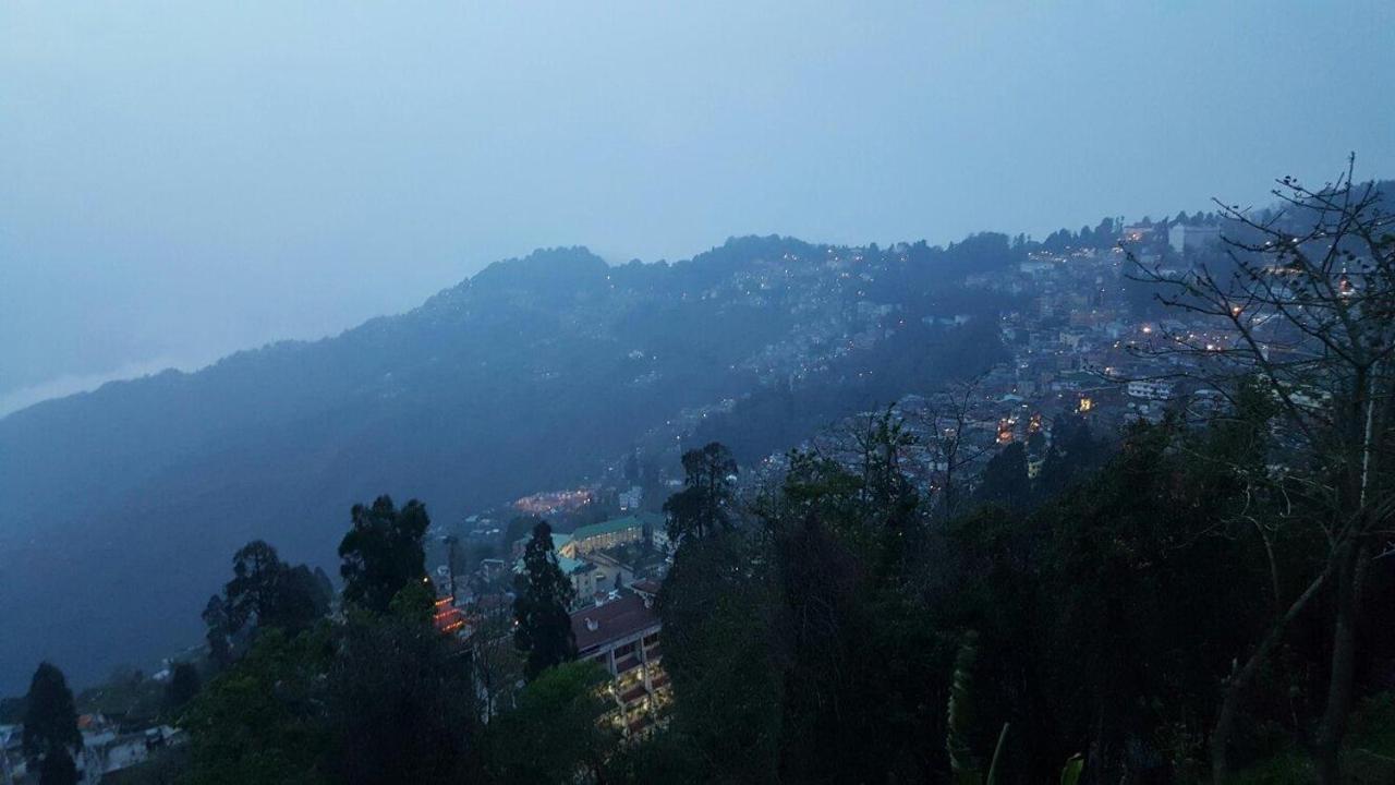 Hotel Taktsang Darjeeling Darjeeling  Exterior photo